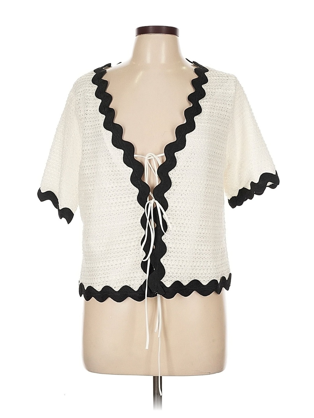 Commense Cream Knit Tie-Front Top with Black Scalloped Trim